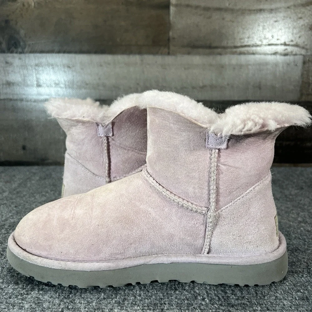 UGG Classic Mini Bailey Button Boots Poppy Pink Suede EU 38 US 7